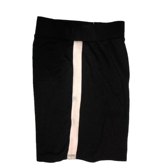 NWOT- XXI Sporty Skirt